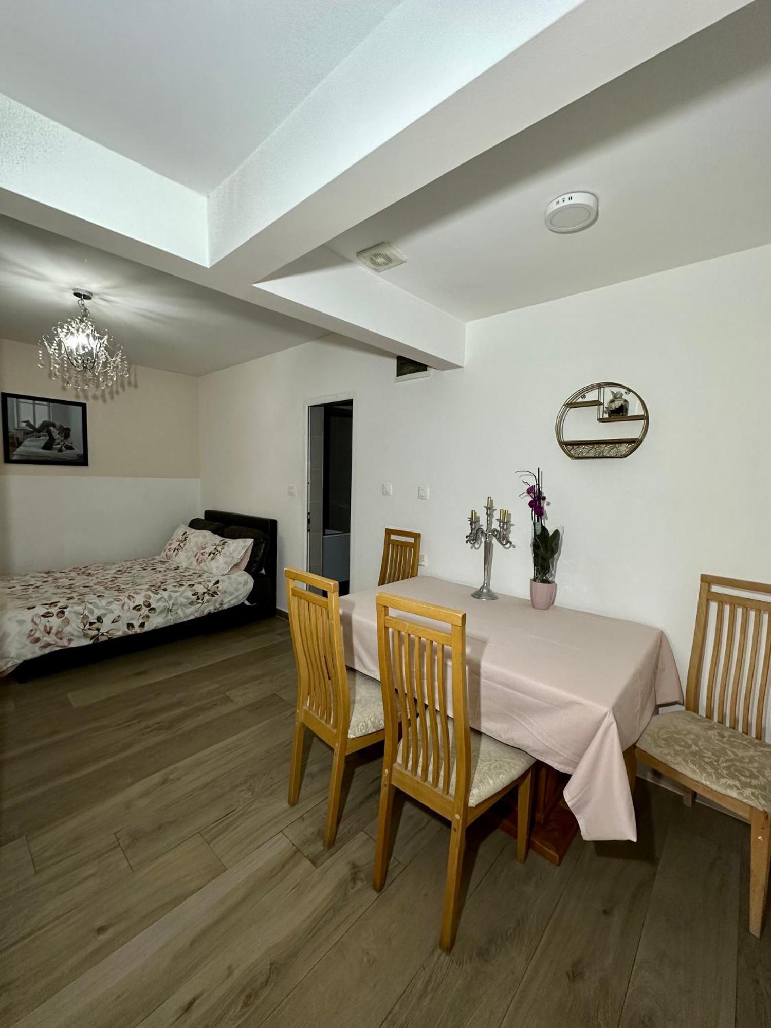 Apartmani Simona Budva Exterior foto