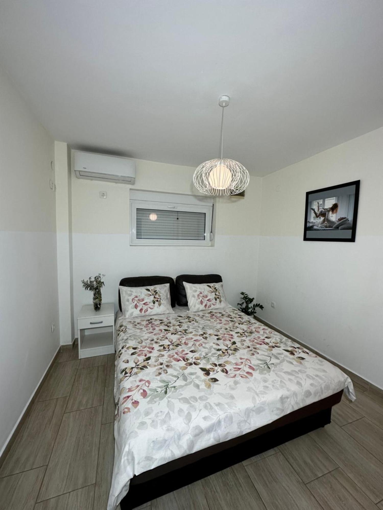 Apartmani Simona Budva Exterior foto
